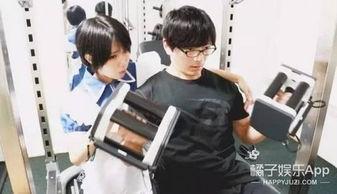 日本巨乳家庭女仆,温馨与性感并存