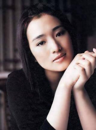 明星巩俐有几次婚姻,三次婚姻背后的传奇人生