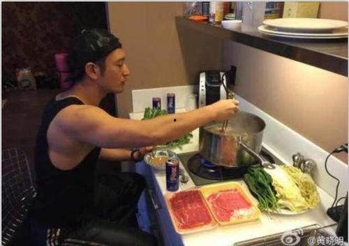 明星都爱吃火锅,明星们的美食狂欢场