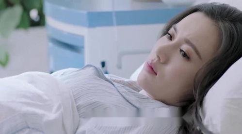 电视剧孕妇摔倒视频,孕妇摔倒瞬间，紧急救援暖人心