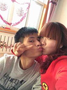 老公摸你咪咪睡觉,老公轻抚咪咪的甜蜜时光